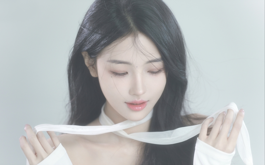 最新电影《沙丘》封面